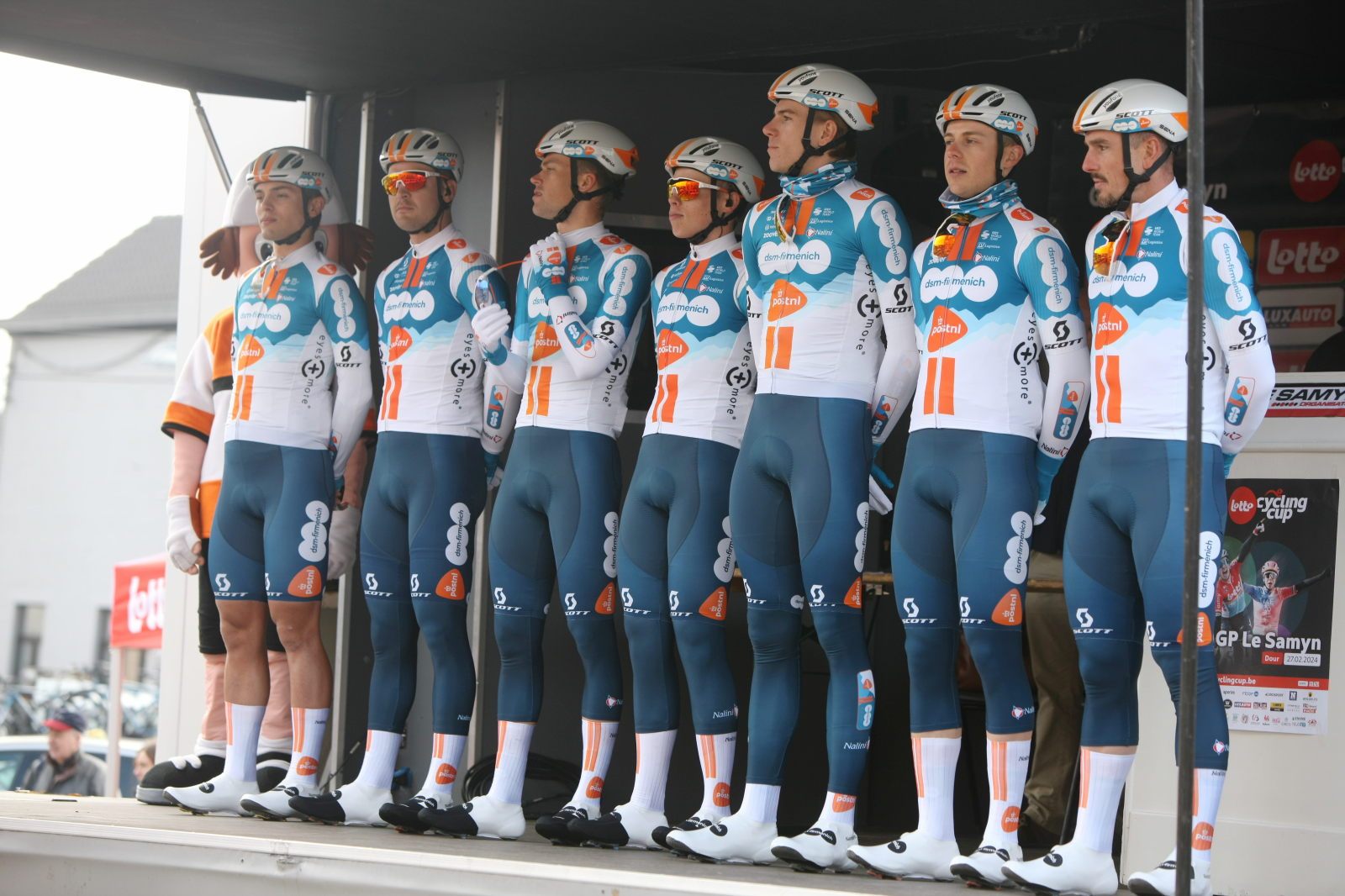 1_24-men-sam-011-web